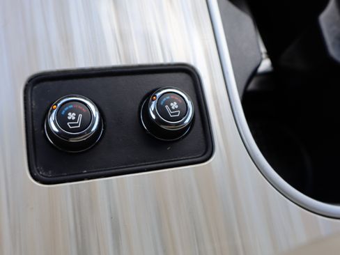Used 2018 Nissan Murano AWD Platinum image 32