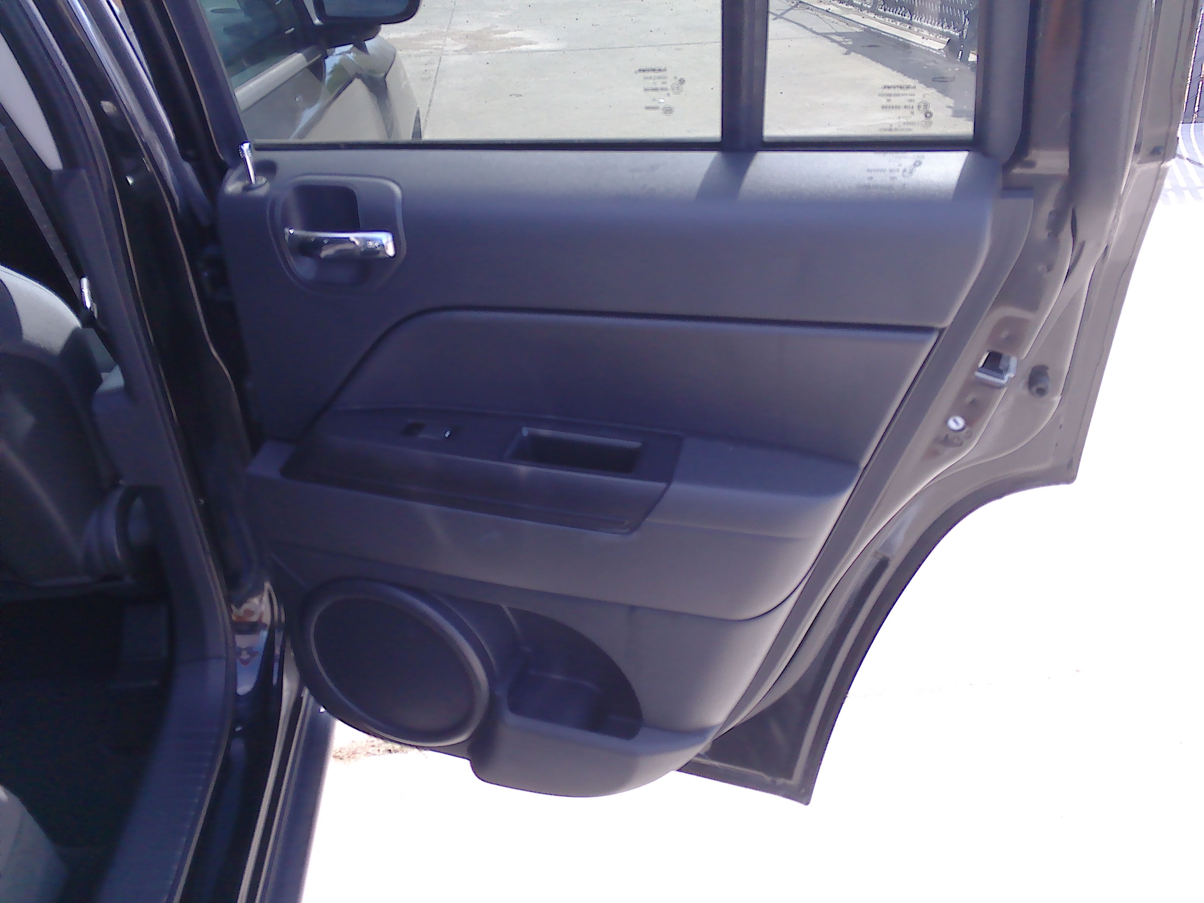 Used 2012 Jeep Compass Sport FWD image 12