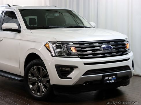 Used 2019 Ford Expedition Max XLT w/ Equipment Group 201A image 2