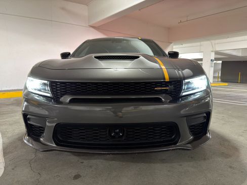 Used 2023 Dodge Charger Scat Pack image 4