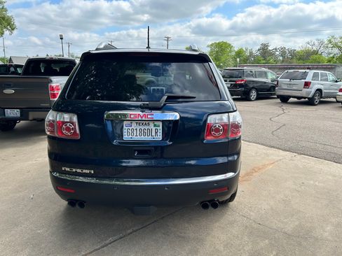 Used 2008 GMC Acadia SLT image 3