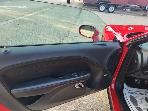 Used 2015 Dodge Challenger R/T Scat Pack image 15