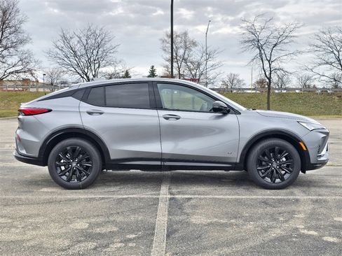 New 2026 Buick Envista Sport Touring image 9