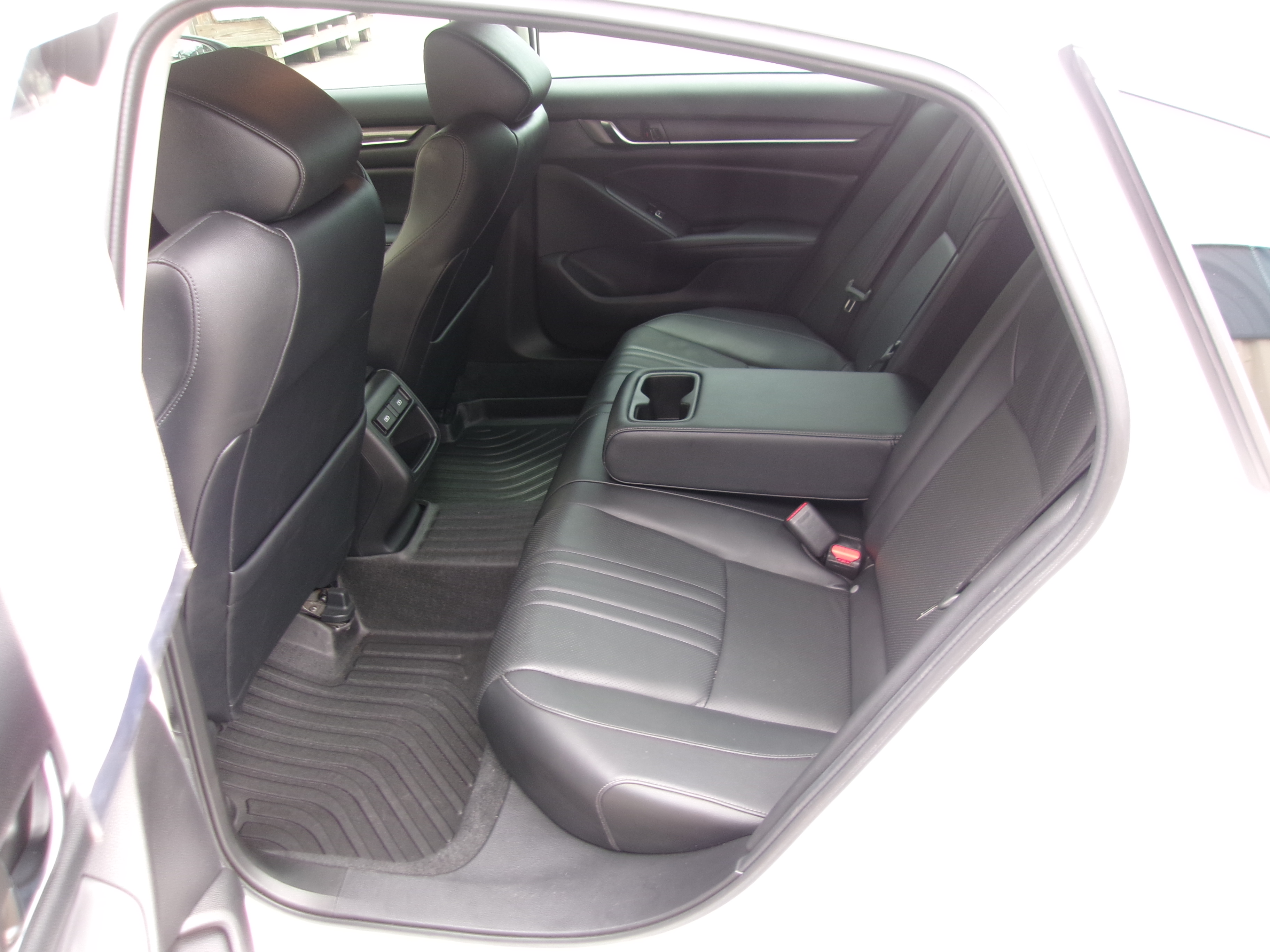 Used 2022 Honda Accord 1.5T Sport Special Edition image 4