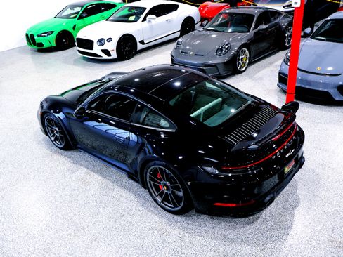 Used 2022 Porsche 911 Turbo AWD/4WD image 9