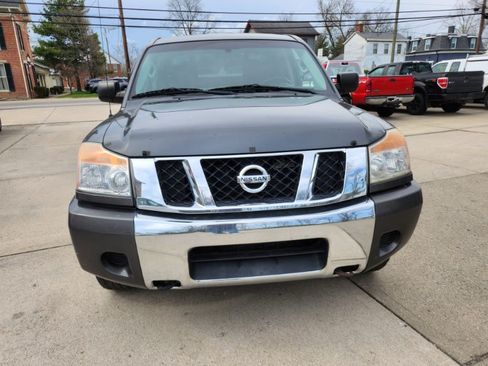 Used 2012 Nissan Titan SV image 3