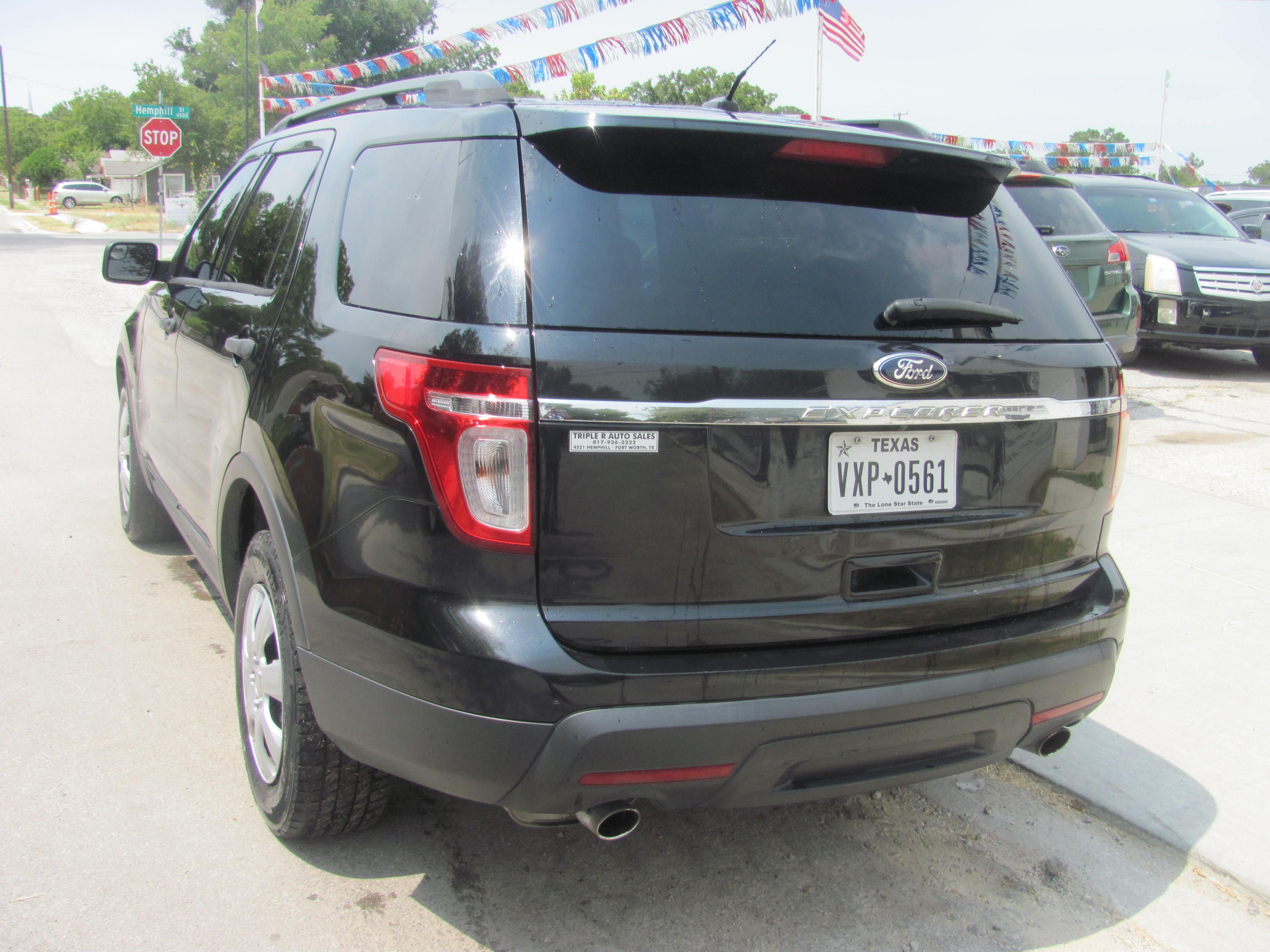 Used 2014 Ford Explorer FWD image 3