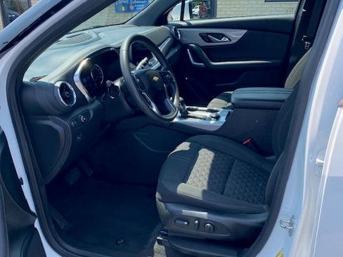 Used 2022 Chevrolet Blazer LT image 12