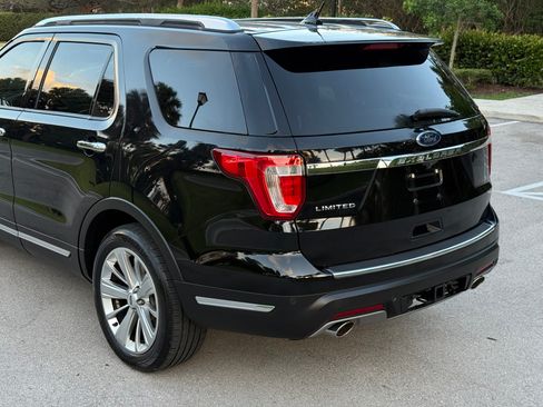 Used 2019 Ford Explorer FWD Limited image 40