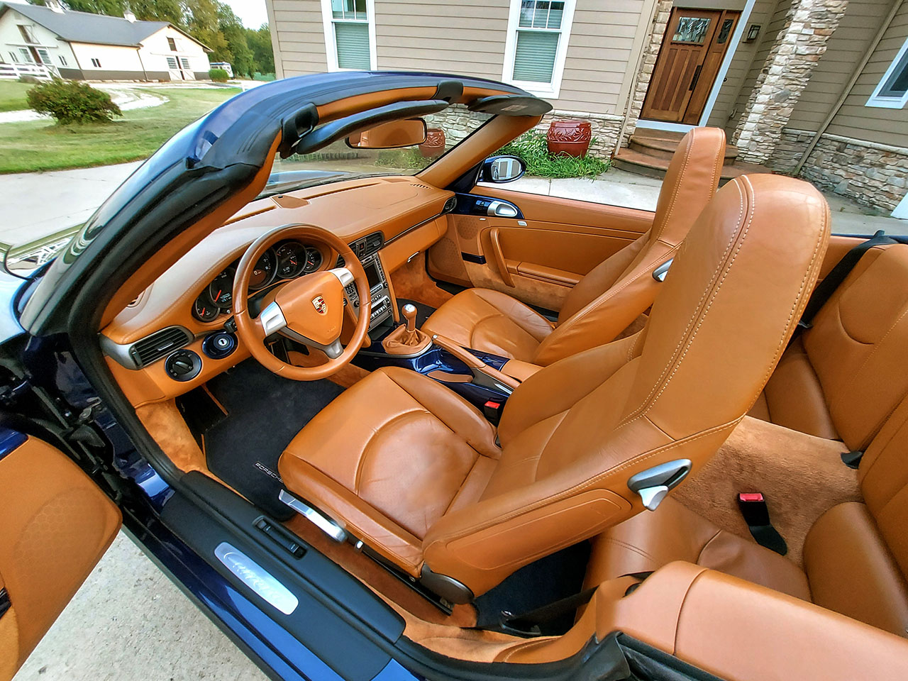 Used 2006 Porsche 911 Cabriolet RWD image 55