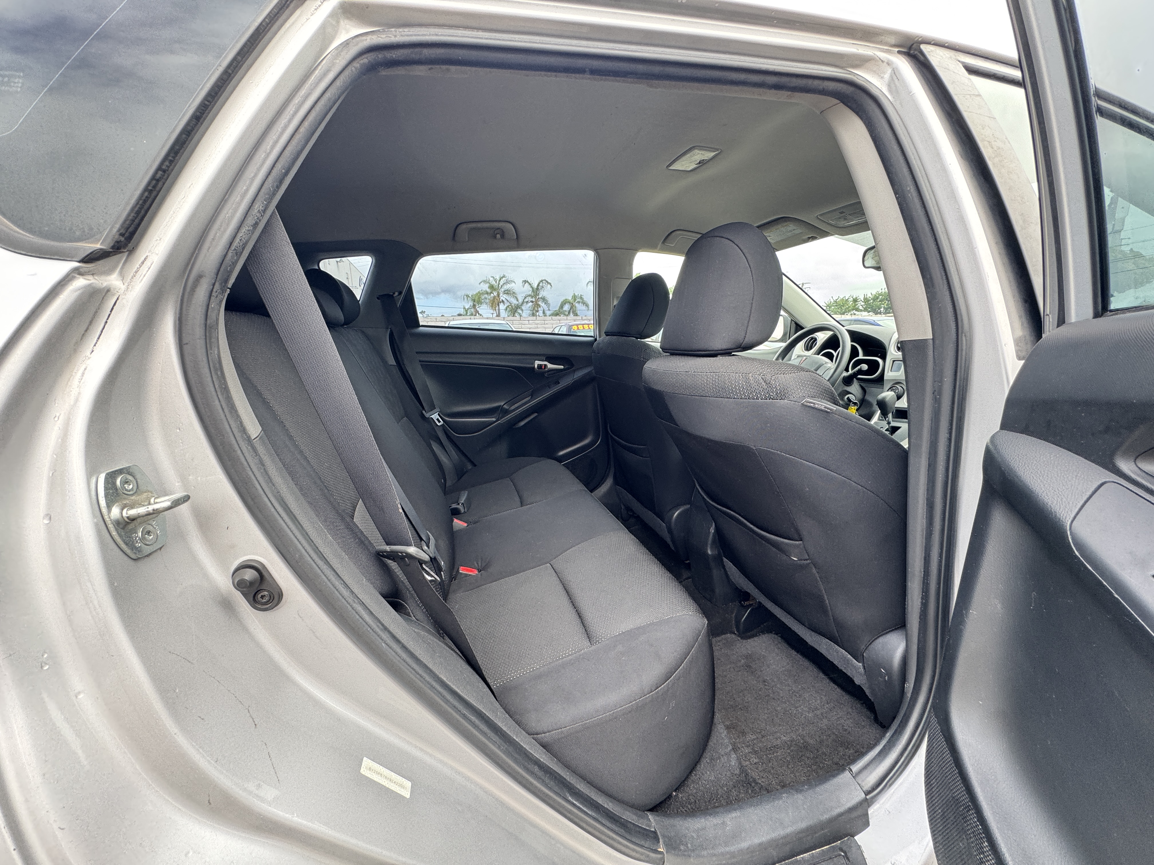 Used 2009 Pontiac Vibe UNAVAIL FWD image 19