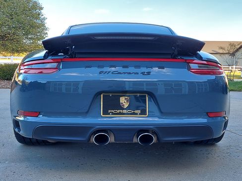 Used 2017 Porsche 911 Carrera 4S image 47