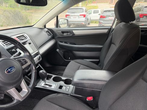 Used 2015 Subaru Outback 2.5i Premium AWD/4WD image 14