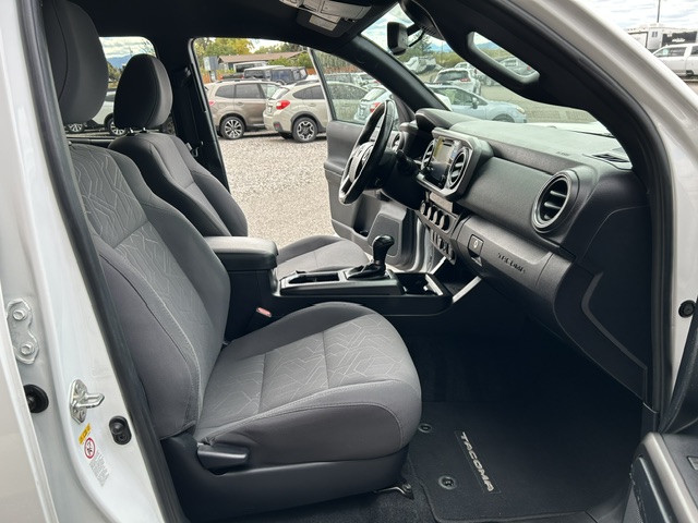Used 2018 Toyota Tacoma 4x4 Double Cab image 13