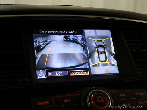 Used 2017 Nissan Armada Platinum image 23