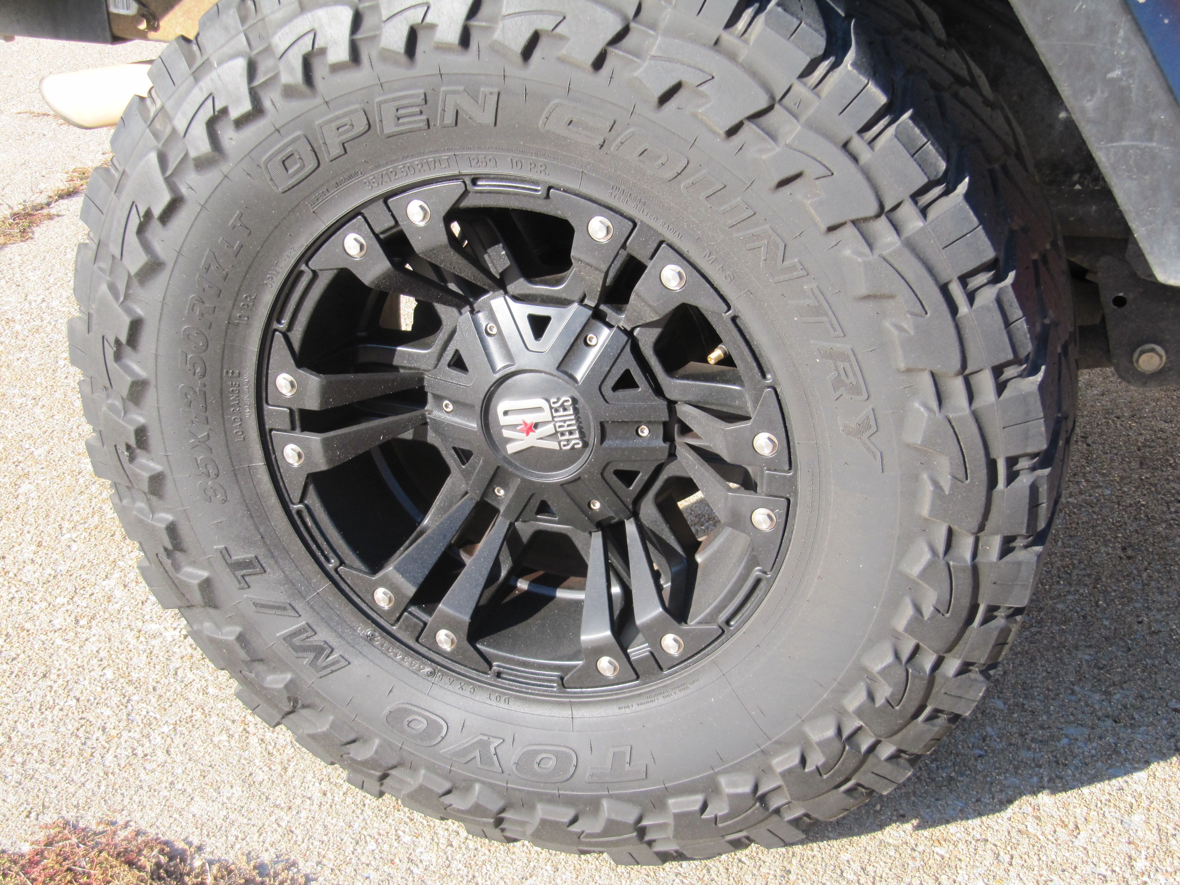 Used 2015 Jeep Wrangler Unlimited Willys Wheeler AWD/4WD image 8