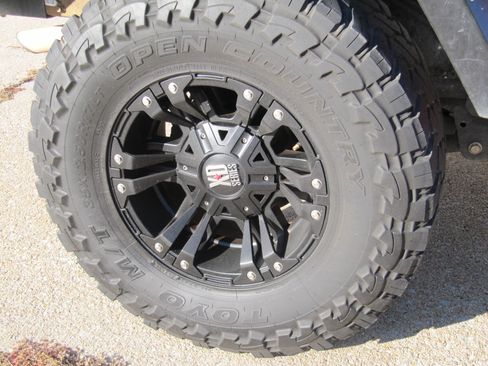 Used 2015 Jeep Wrangler Unlimited Willys Wheeler image 8