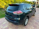Used 2016 Nissan Rogue SV image 4