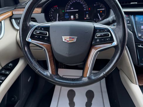 Used 2019 Cadillac XTS Luxury image 18