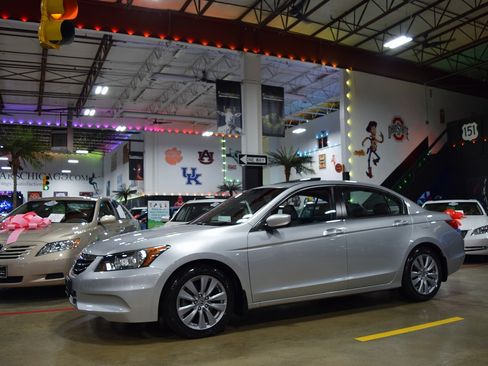 Used 2012 Honda Accord EX-L image 3