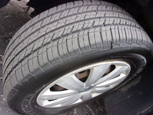 Used 2013 Volkswagen Passat 2.5 S image 12