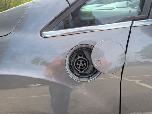 Used 2013 Ford C-MAX Energi SEL image 17