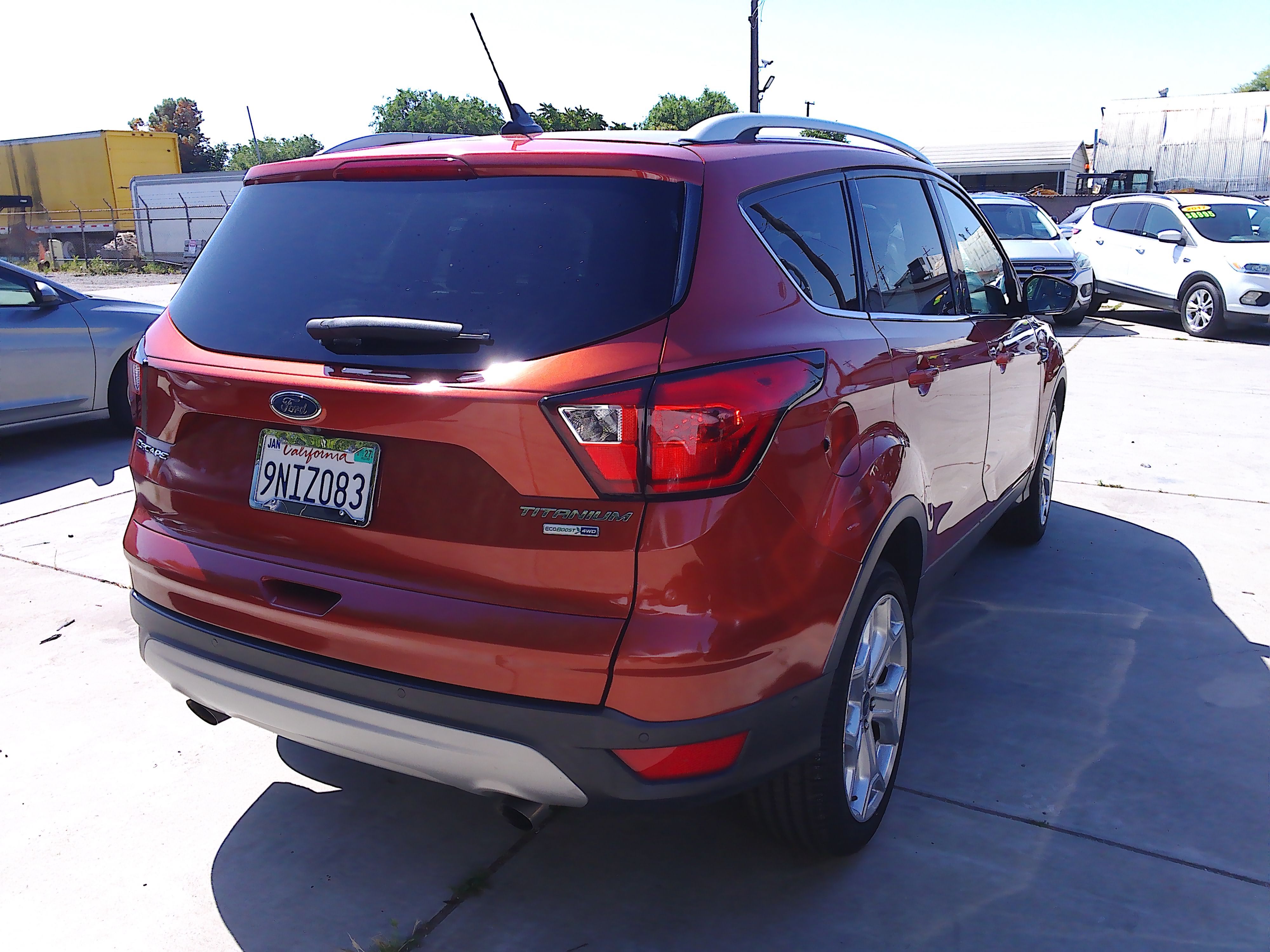 Used 2019 Ford Escape 4WD Titanium image 4