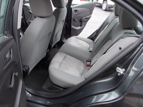 Used 2017 Chevrolet Sonic LS image 18