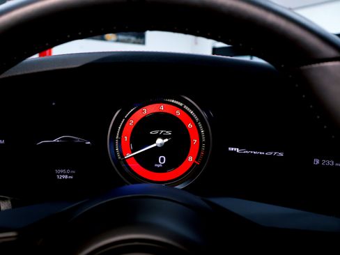 Used 2024 Porsche 911 Carrera GTS image 35