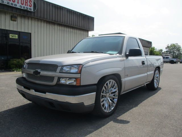 Used 2005 Chevrolet Silverado 1500 2WD Regular Cab image 10