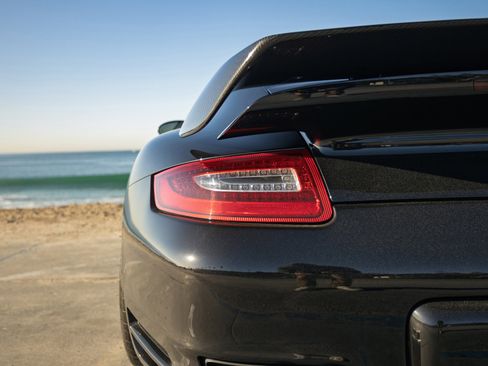 Used 2007 Porsche 911 Turbo image 19