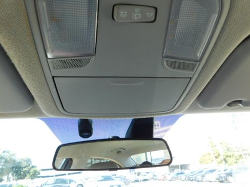 Used 2020 Hyundai Elantra SEL image 22