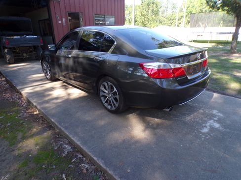 Used 2014 Honda Accord Sport image 5