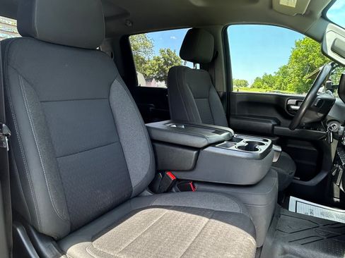 Used 2022 Chevrolet Silverado 2500 4x4 Crew Cab W/T image 17