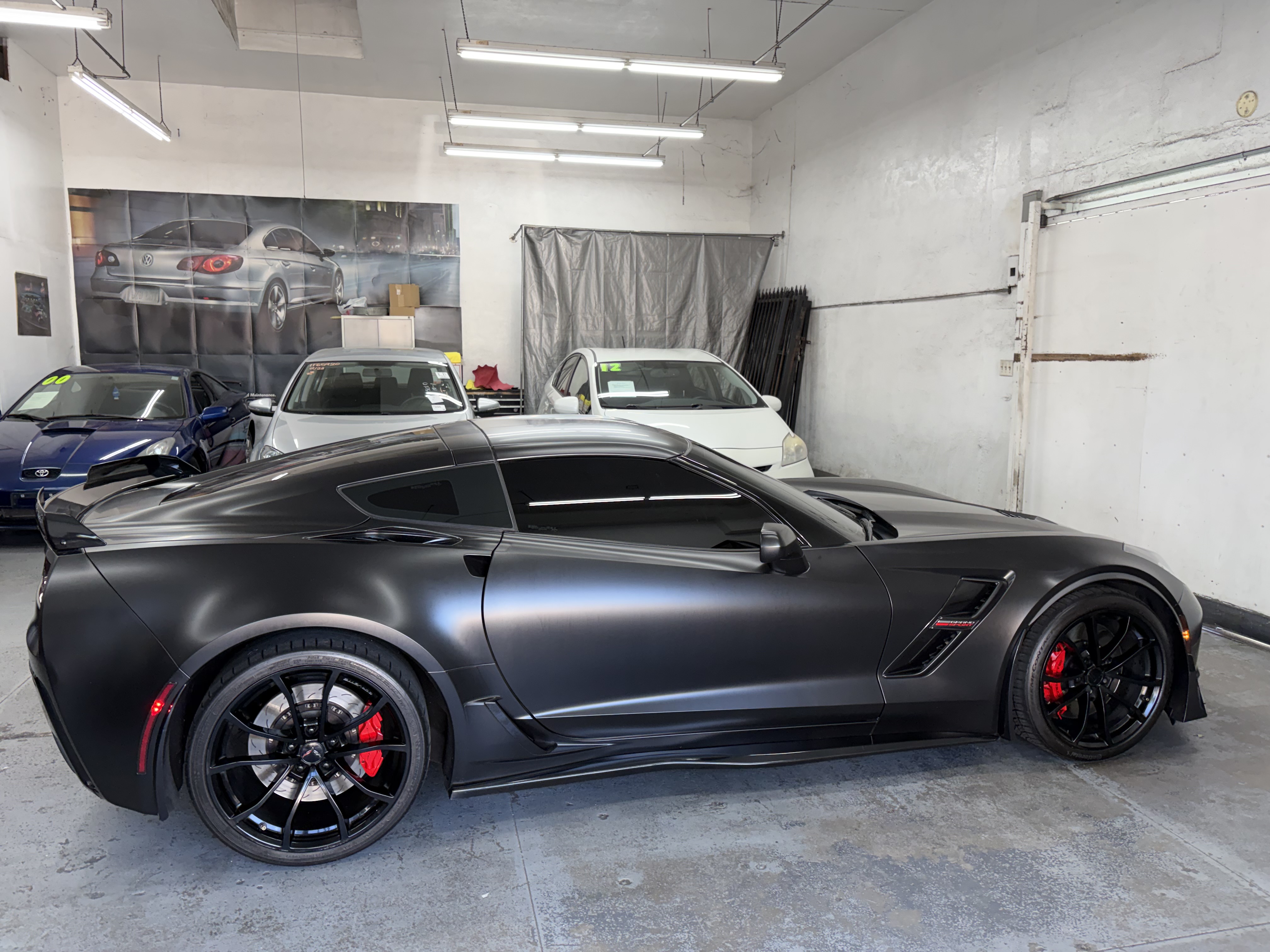 Used 2017 Chevrolet Corvette Grand Sport Coupe w/ 1LT RWD image 9