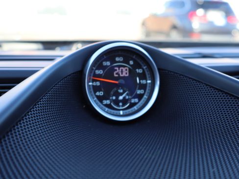 Used 2016 Porsche Panamera GTS image 42