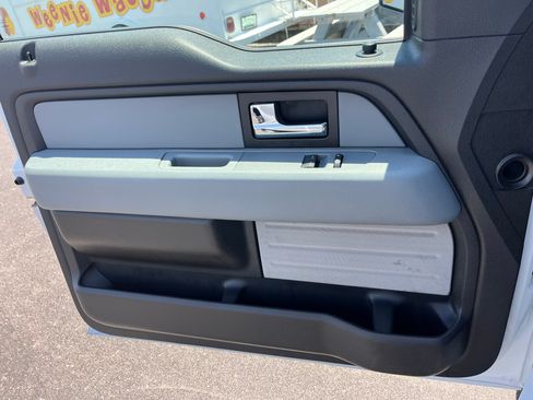 Used 2014 Ford F150 4x4 Regular Cab XL image 10