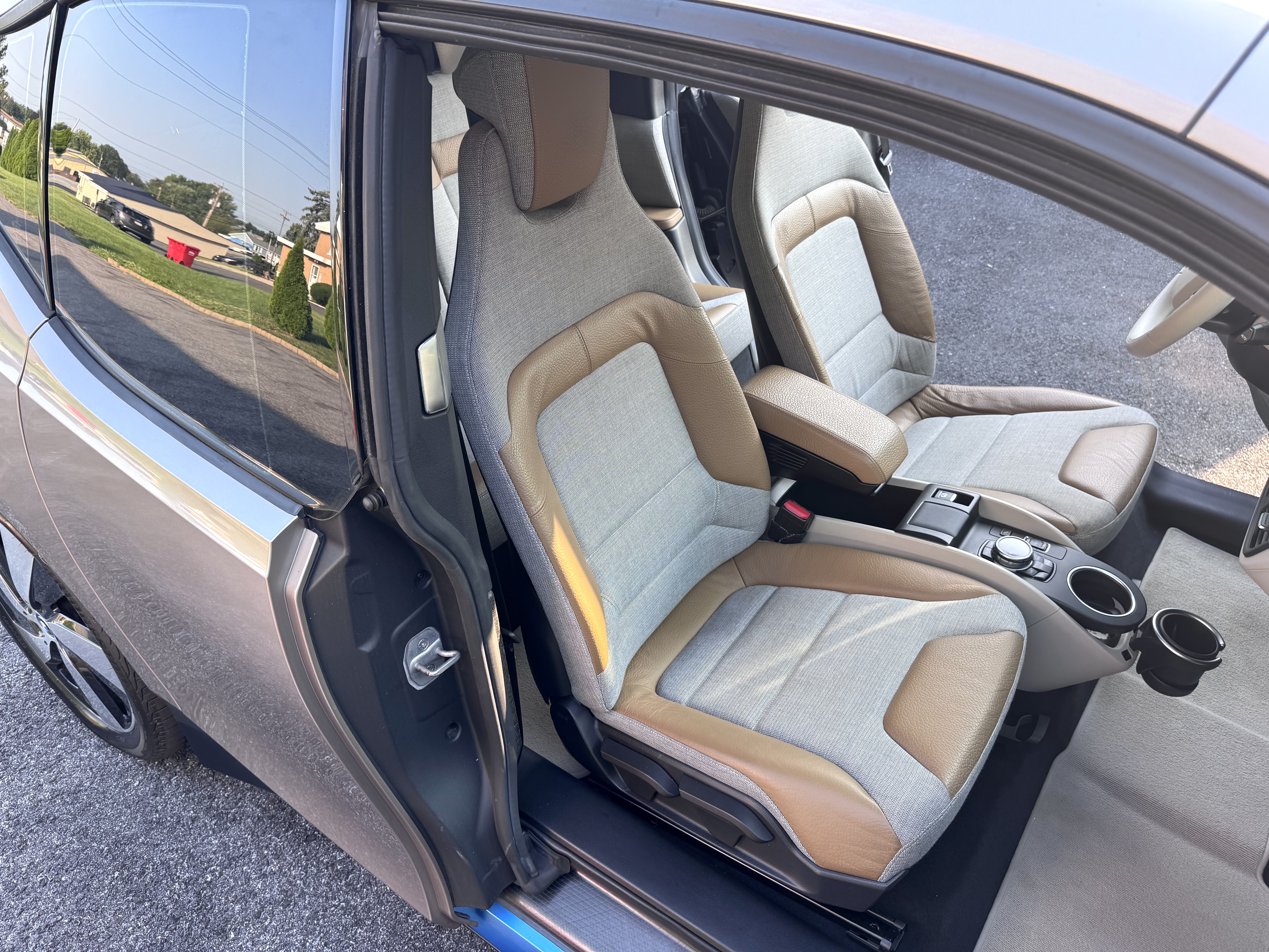 Used 2014 BMW i3 RWD image 17