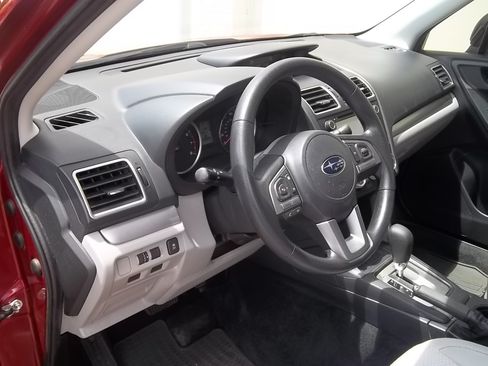 Used 2018 Subaru Forester 2.5i Premium image 22