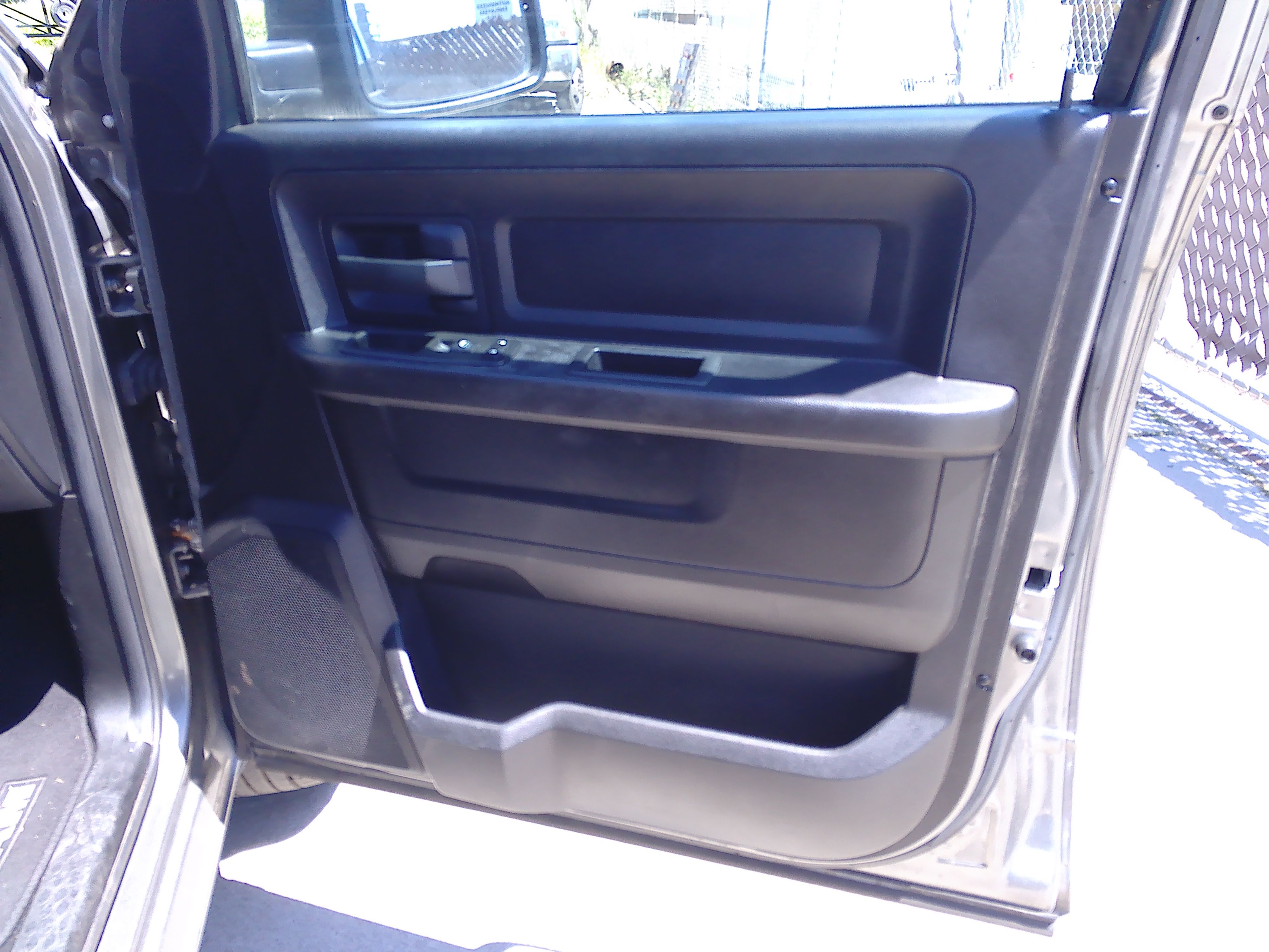 Used 2013 RAM 1500 2WD Crew Cab Express image 11