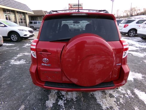 Used 2011 Toyota RAV4 Limited image 4
