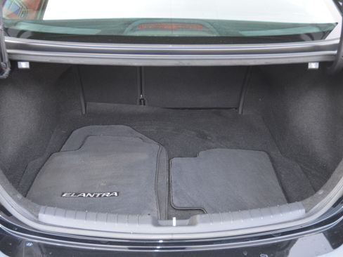 Used 2018 Hyundai Elantra Value Edition image 22