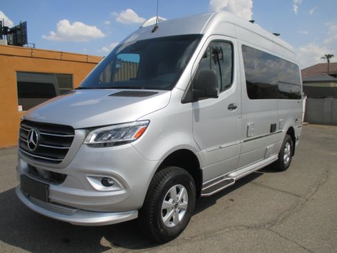 Used 2022 Mercedes-Benz Sprinter 4x4 2500 144 Cargo image 47