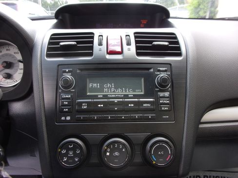 Used 2012 Subaru Impreza 2.0i image 10