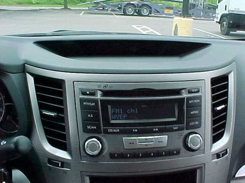 Used 2014 Subaru Legacy 2.5i image 20