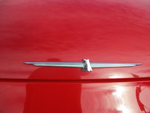 Used 2004 Ford Thunderbird LX image 11