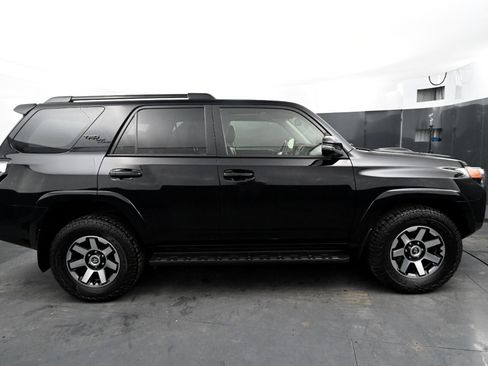 Used 2022 Toyota 4Runner TRD Off-Road Premium image 6