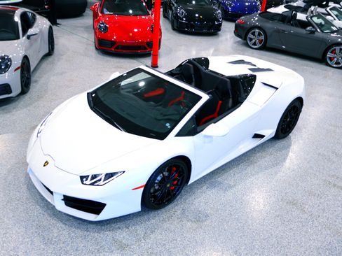 Used 2017 Lamborghini Huracan LP 580-2 image 5