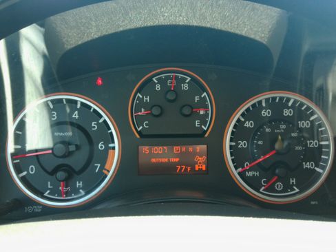 Used 2013 Nissan Titan 4x4 Crew Cab SV image 61