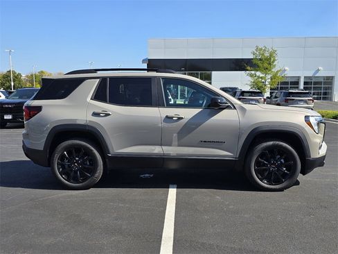 New 2026 GMC Terrain Elevation w/ Elevation Premium Package image 9